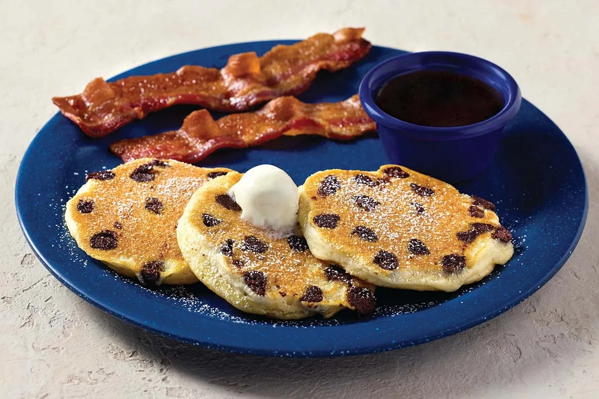 MINI CHOCOLATE CHIP PANCAKES